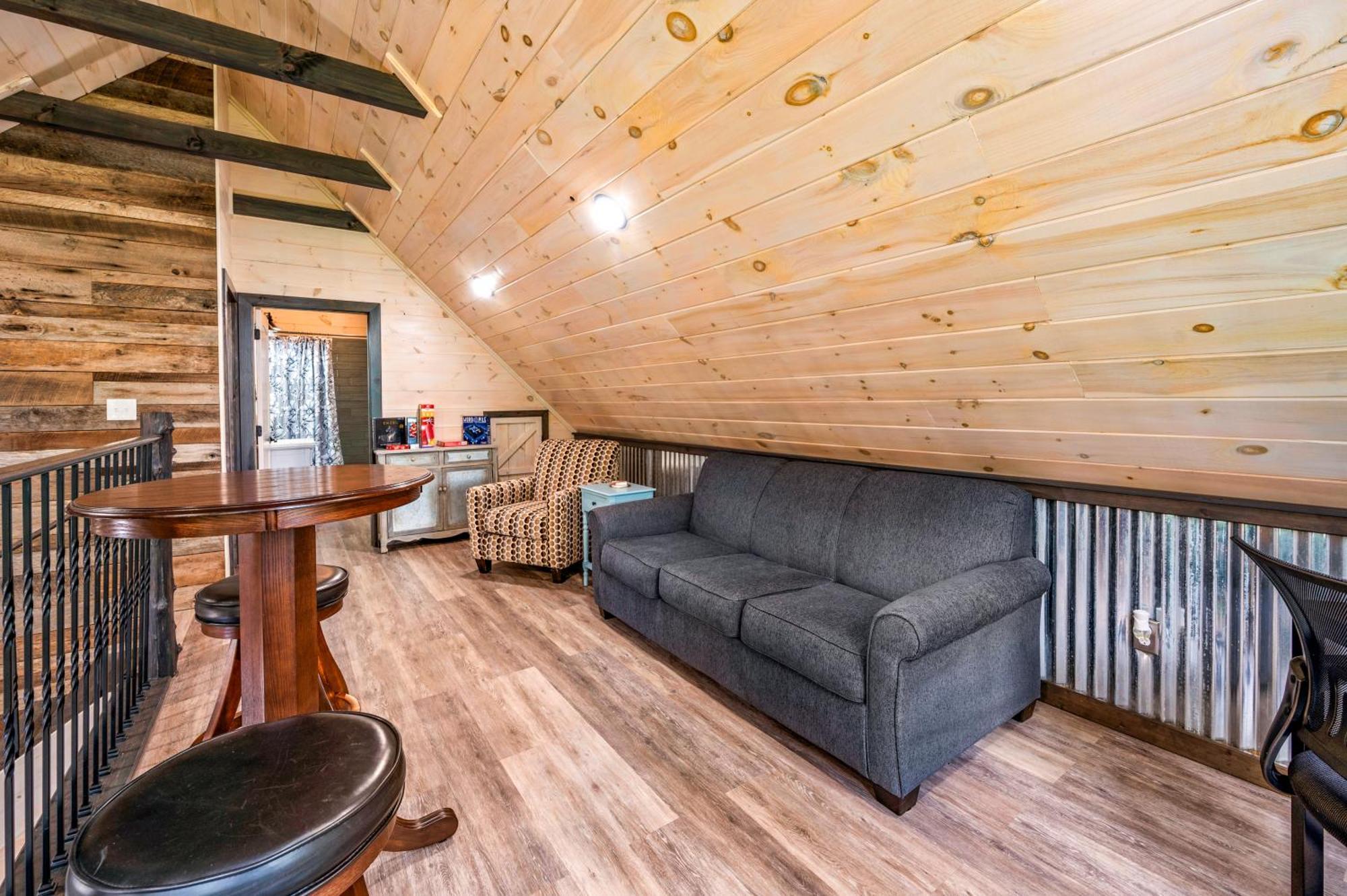 Lil Cabin In The Cove! Mtn Views, Theater, Hot Tub, Games, King Beds, Prime Location! Sevierville Exterior foto